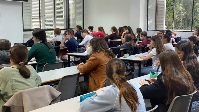 Alumnado de primero de la ESO antes de comenzar el concurso / ATLÁNTICO HOY - IRENE CARTAYA