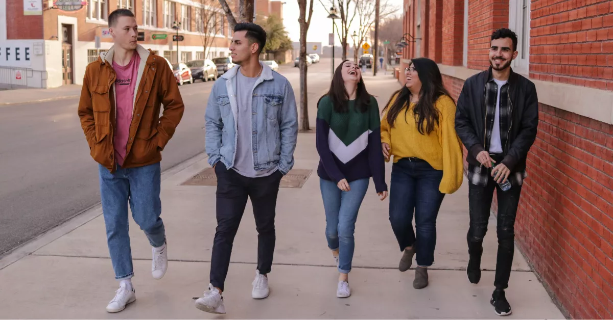 Imagen de jóvenes / UNSPLASH