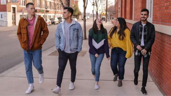 Imagen de jóvenes / UNSPLASH