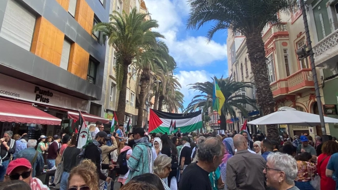 Manifestación en rechazo al genocidio contra el pueblo palestino en Las Palmas de Gran Canaria / TAYRI MUÑIZ