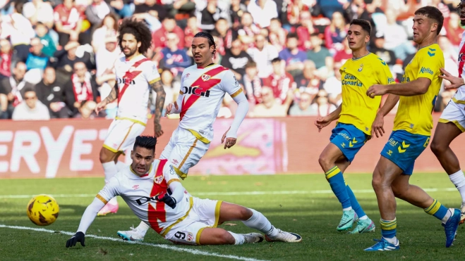 Rayo Vallecano vs Las Palmas / EFE - RODRIGO JIMÉNEZ