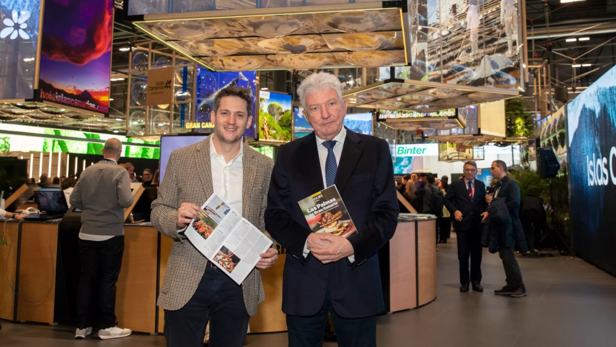 Pedro Quevedo presenta la Guía Gastronómica de Las Palmas de Gran Canaria en Fitur / AYUNTAMIENTO EN LAS PALMAS DE GRAN CANARIA