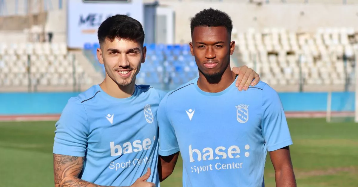 Los canteranos del CD Tenerife, Alassan y Pablo Hernández, se han reencontrado en el Melilla, donde jugarán cedidos hasta final de temporada./ @UDMelilla