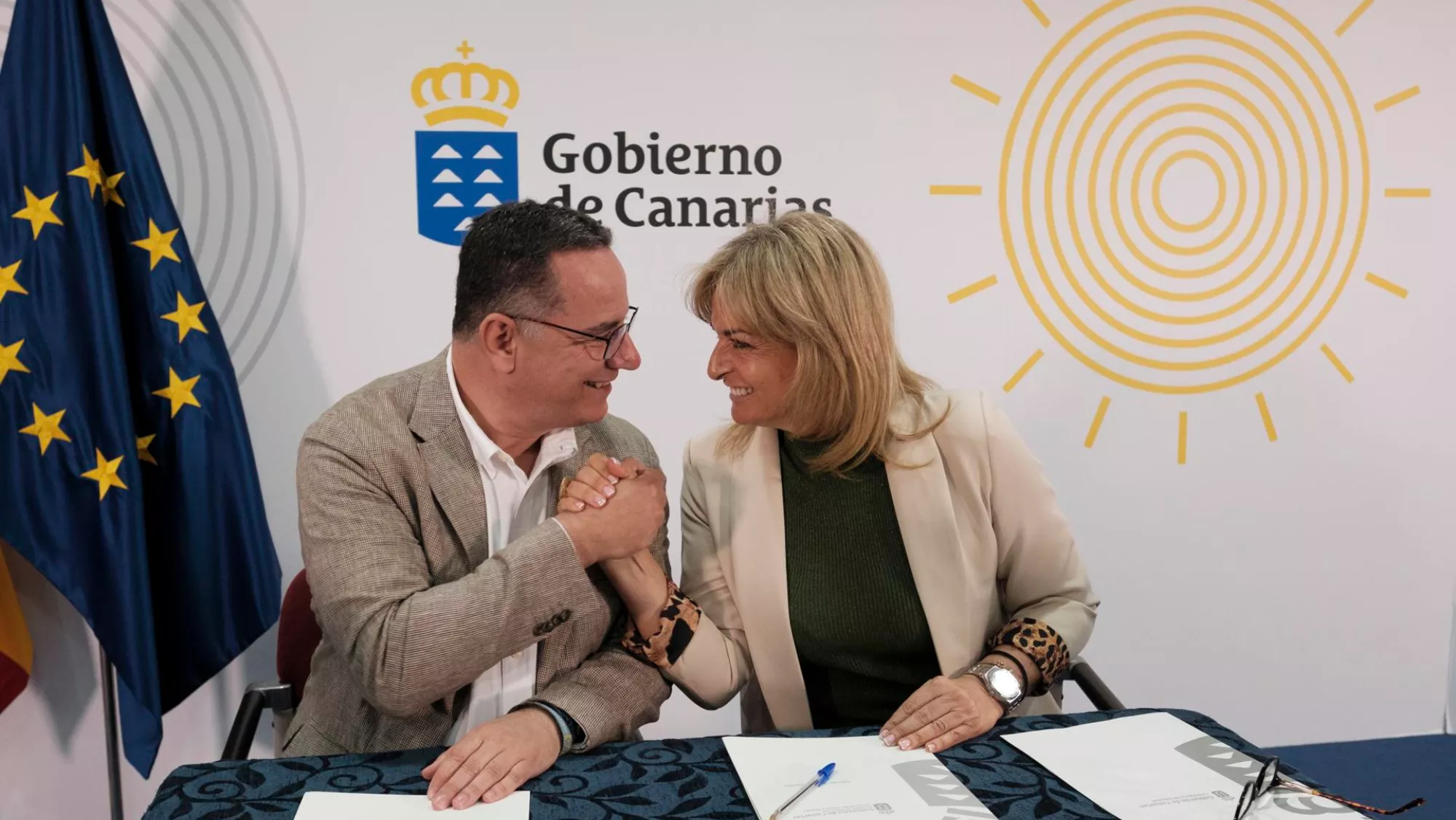 Esther Monzón y Poli Suárez han firmado un acuerdo para la creación del Sistema de Prescripción de Actividad y Ejercicio Físico /  EFE Ángel Medina