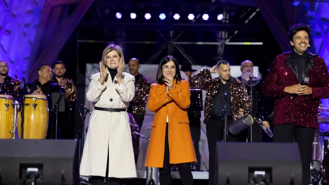 La concejala Inma Medina y la alcaldesa de Las Palmas de Gran Canaria, Carolina Darias / AYUNTAMIENTO DE LAS PALMAS DE GRAN CANARIA