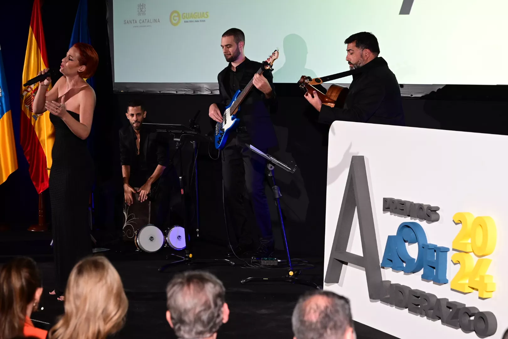 La cantante Thania Gil en los Premios Atlántico al Liderazgo de Atlántico Hoy./ AH