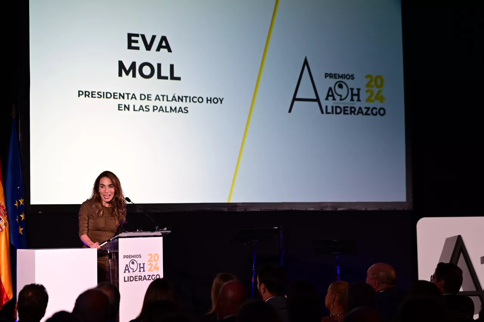 Eva Moll, presidenta de Atlántico Hoy en Las Palmas, en los Premios Atlántico al Liderazgo de Atlántico Hoy./ AH