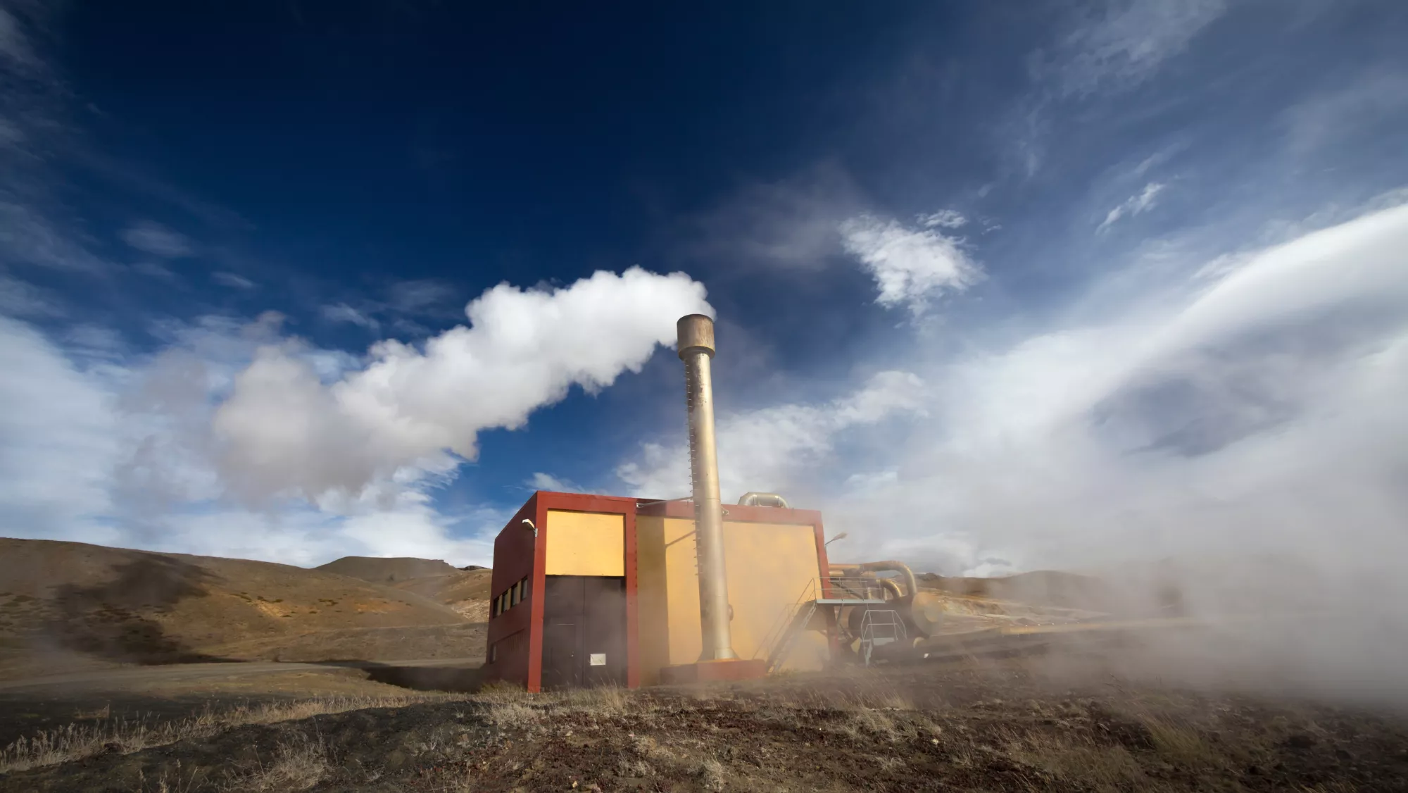 Central geotérmica, infraestructura similar a que se quiere desarrollar en Tenerife . / CANVA Central geotérmica, infraestructura similar a que se quiere desarrollar en Tenerife . / CANVA