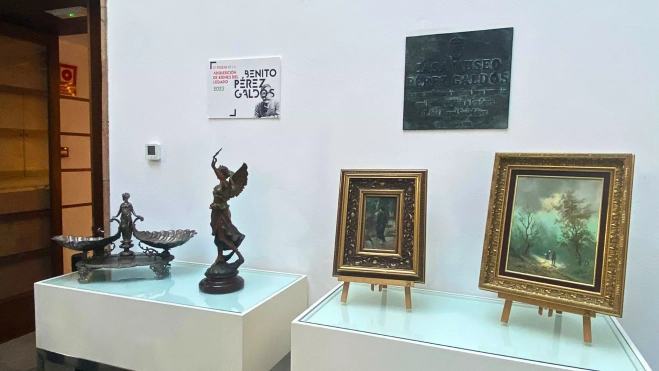 Algunos de los objetos que forman parte de este patrimonio cultural adquirido por la Casa Museo Pérez Galdós / ATLÁNTICO HOY Algunos de los objetos que forman parte de este patrimonio cultural adquirido por la Casa Museo Pérez Galdós / ATLÁNTICO HOY