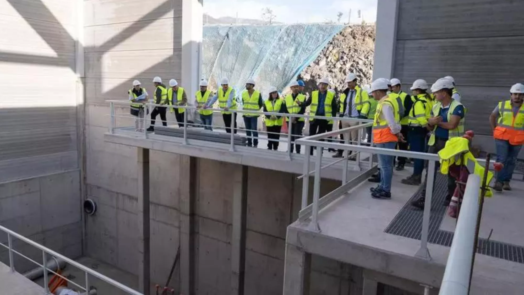 Visita institucional del anterior Gobierno insular a la depuradora del valle de Güímar. / CABILDO DE TENERIFE-ARCHIVO