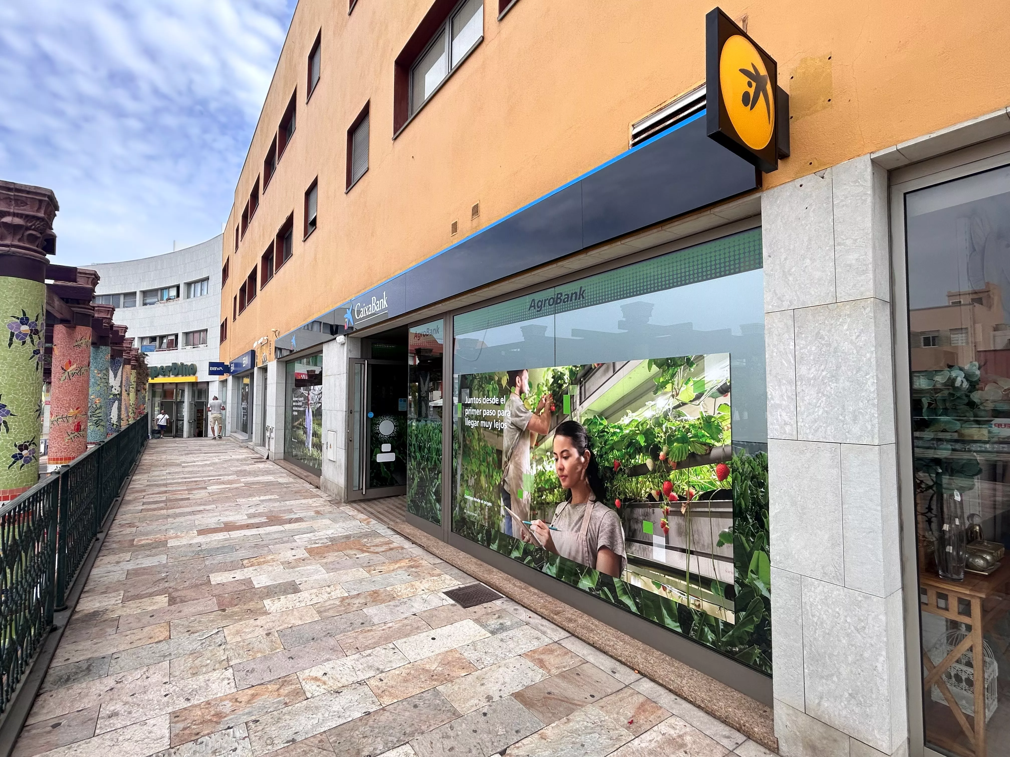 Oficina de AgroBank en Canarias / CEDIDA