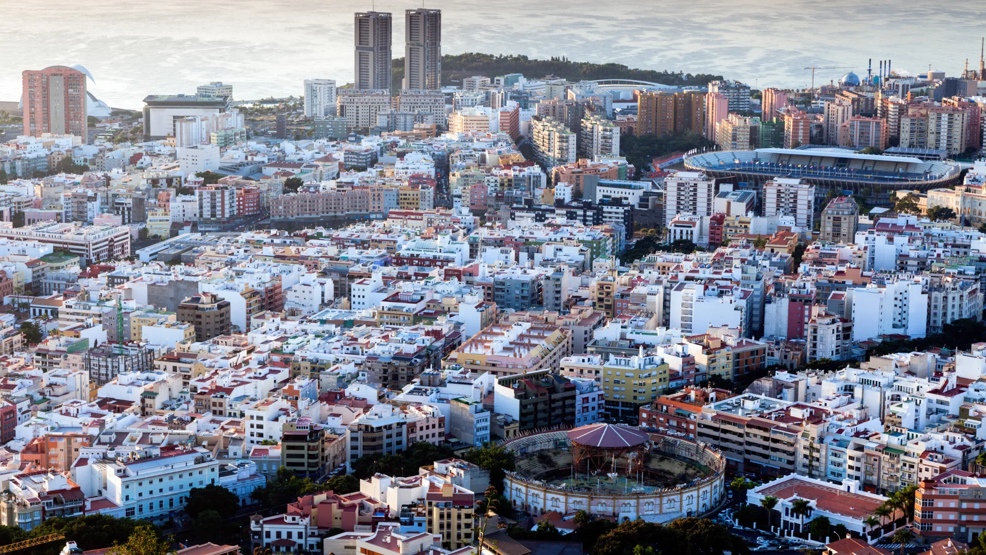 Vista aérea de la zona centro de Santa Cruz de Tenerife. / CANVA