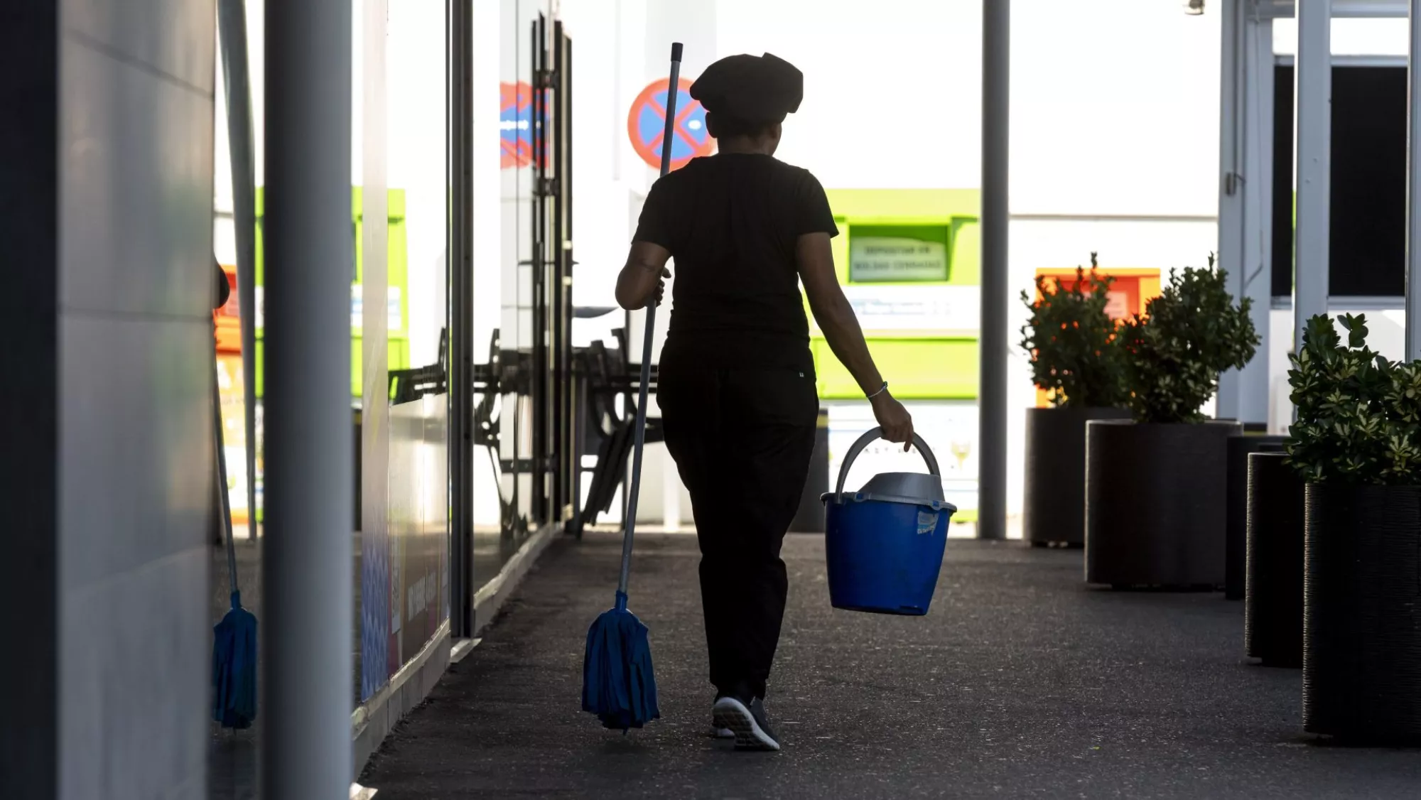 La brecha salarial en Canarias entre hombres y mujeres es de un 11,5% / EFE