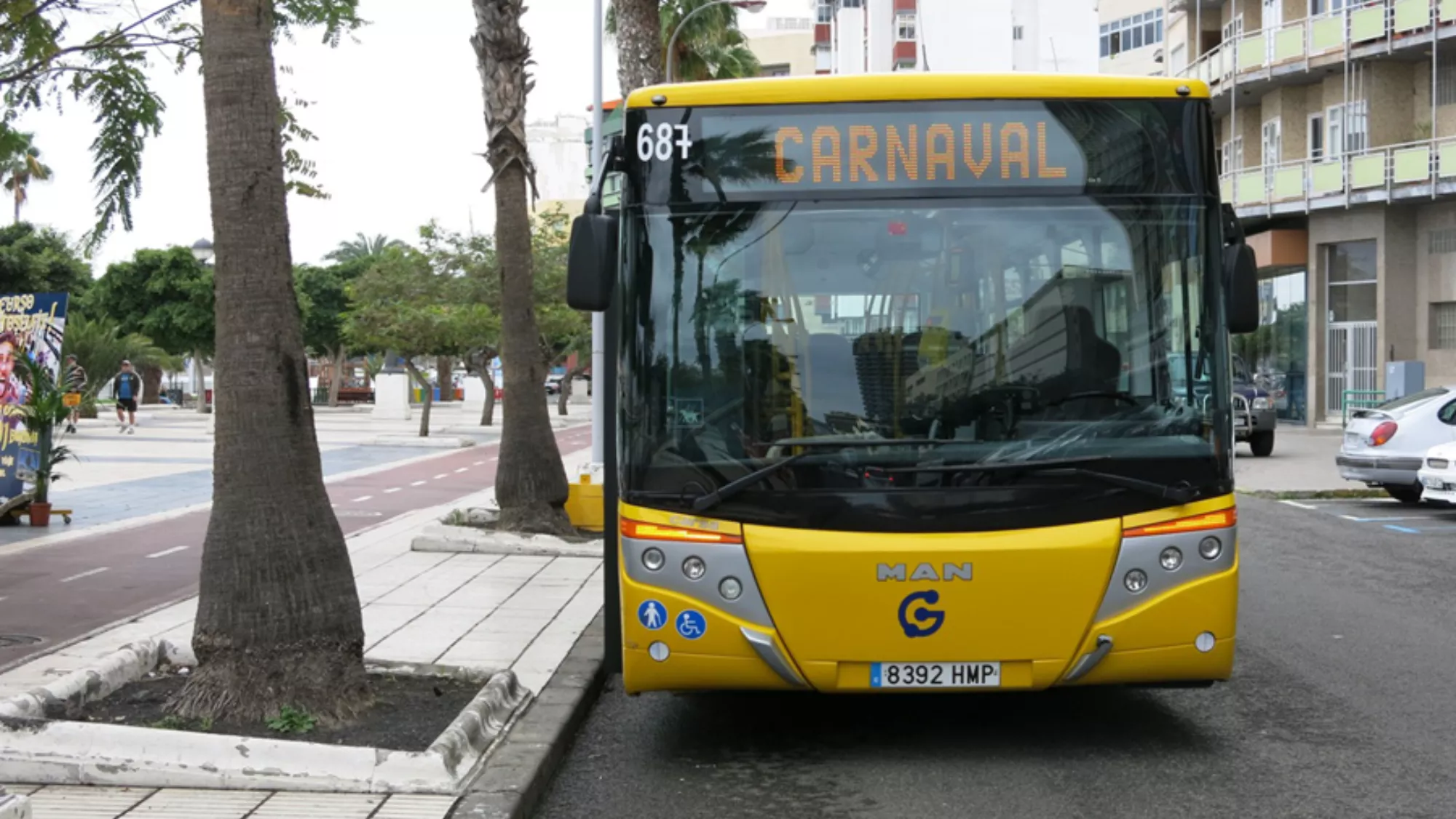 Imagen de una Guagua Municipal destino Carnaval / AYUNTAMIENTO DE LAS PALMAS  DE GRAN CANARIA