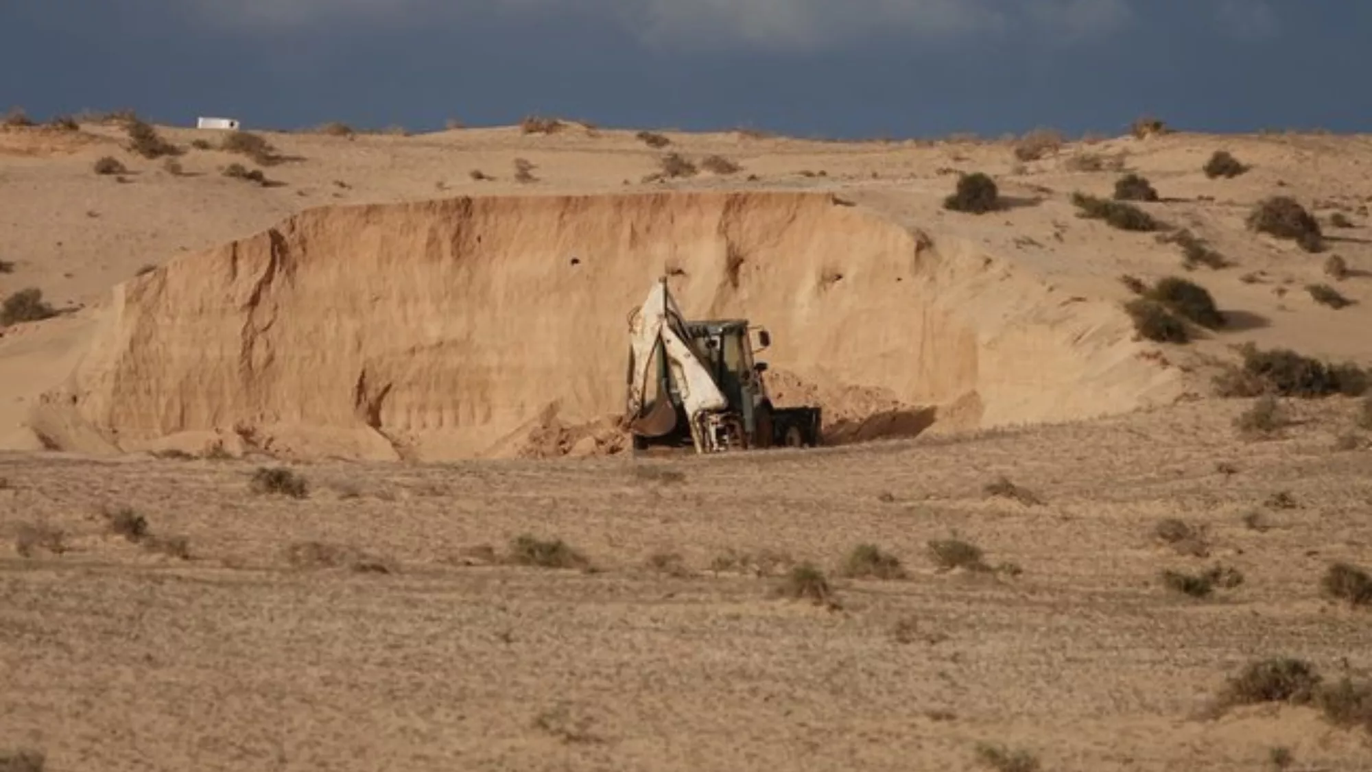 Extracción de áridos en el Jable, Lanzarote, para el sector de la construcción. / ECOLOGISTAS EN ACCIÓN