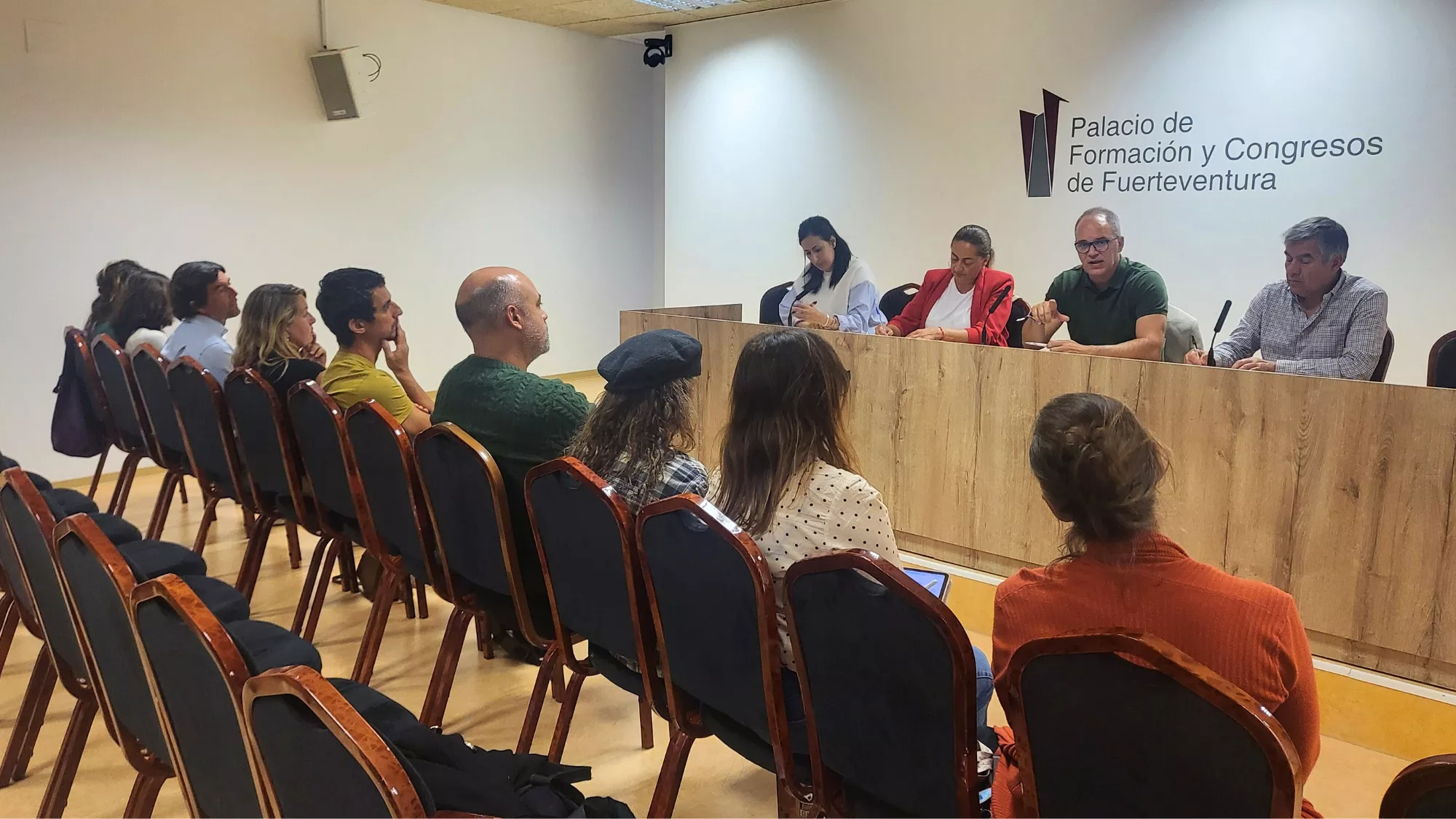 Reunión del sector audiovisual de Fuerteventura con el director general de Costas. CABILDO DE FUERTEVENTURA