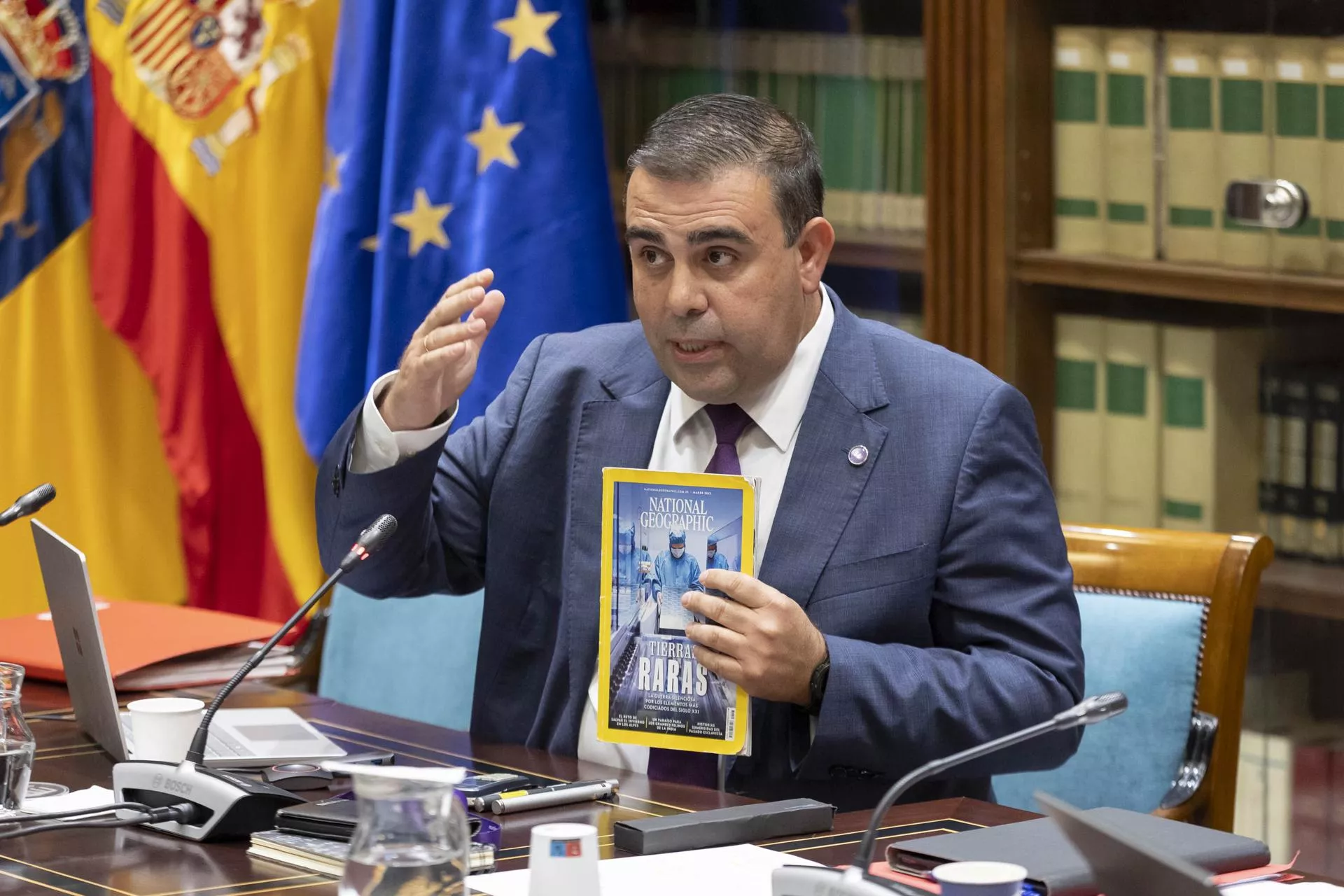 El profesor de la Universidad de La Laguna, doctor en Física y codirector del proyecto MAGEC-REESEARCH, Jorge Méndez Ramos./ EFE - MIGUEL BARRETO