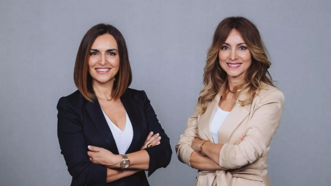 Laura Galarza y Marisa Galarza. Laura Galarza y Marisa Galarza.