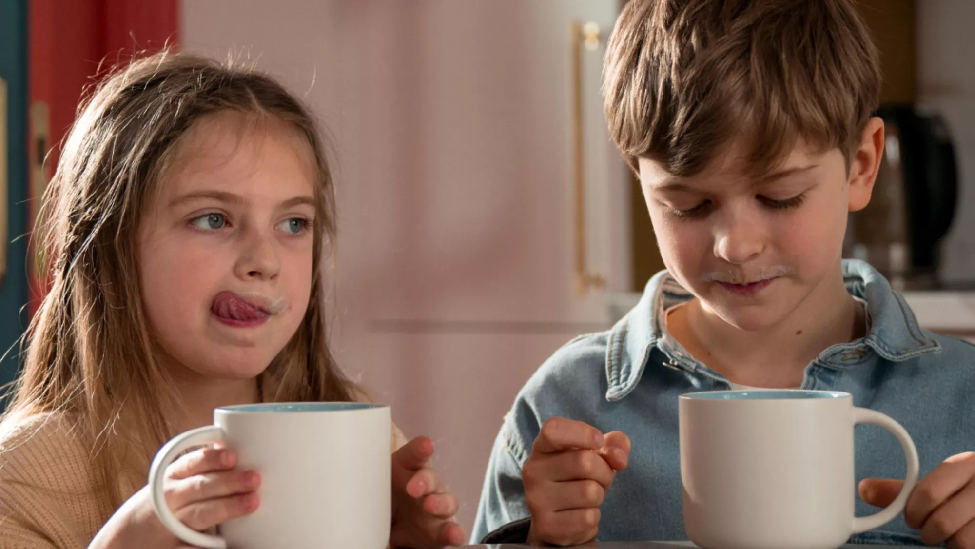 Imagen del desayuno de dos niños / PEXELS 