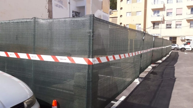 Aparcamientos vallados 