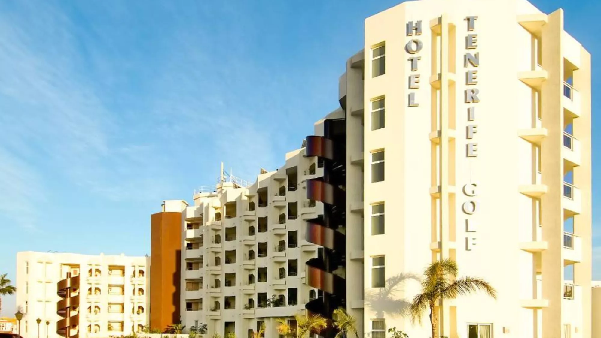 Satocan se encarga de la gestión del  hotel Tenerife Golf en San Miguel de Abona desde el pasado viernes / CEDIDA