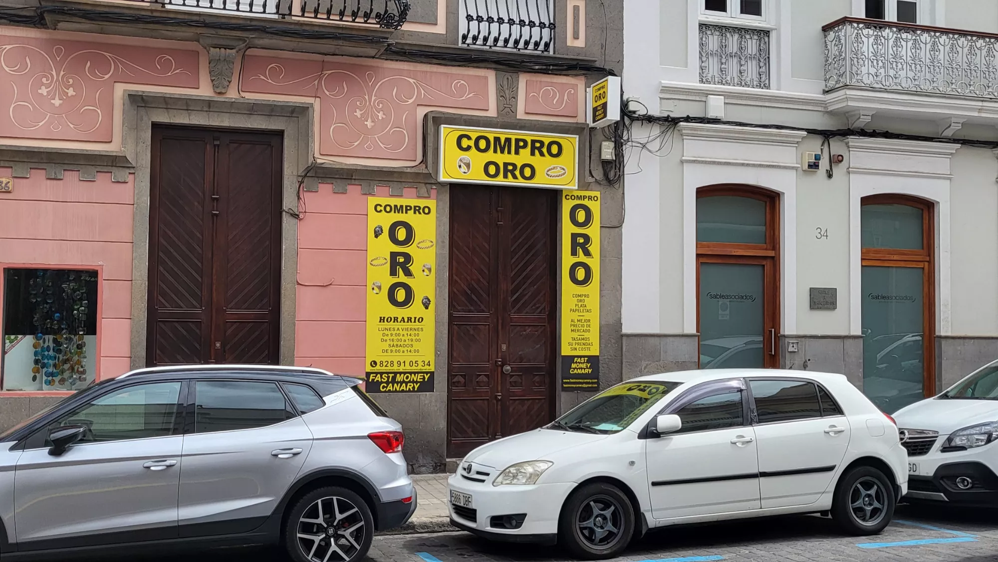  Compro Oro de la calle Perojo / ATLÁNTICO HOY