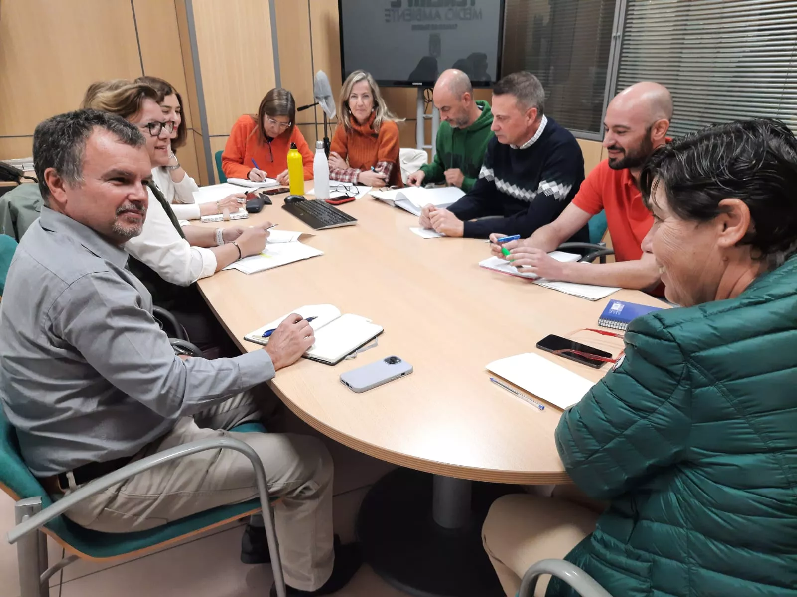 Reunión de las autoridades sobre el embarcadero de Masca / CEDIDA