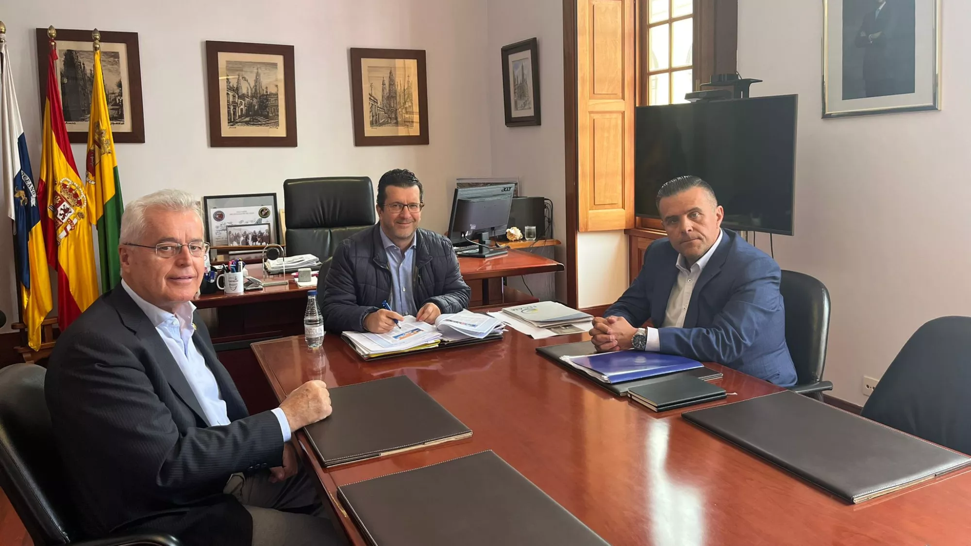 Reunión sobre viviendas de alquiler asequible / AYUNTAMIENTO DE ARUCAS