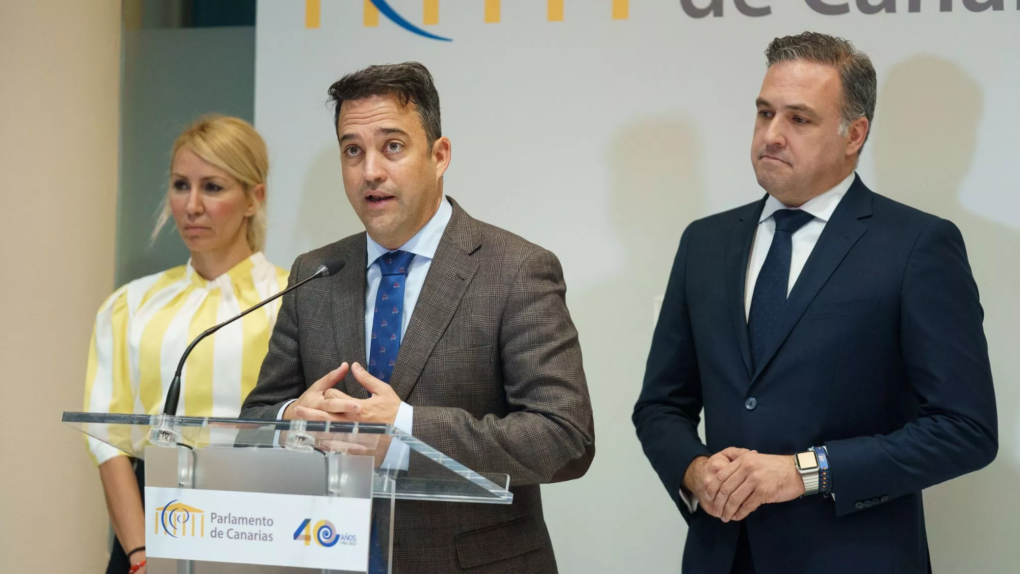 El presidente del grupo parlamentario Popular, Juan Manuel García Casañas/ EFE RAMÓN DE LA ROCHA