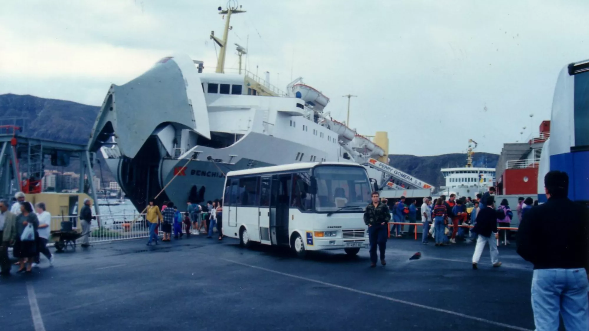 Imagen de uno de los primeros barcos a La Gomera / FRED OLSEN EXPRESS