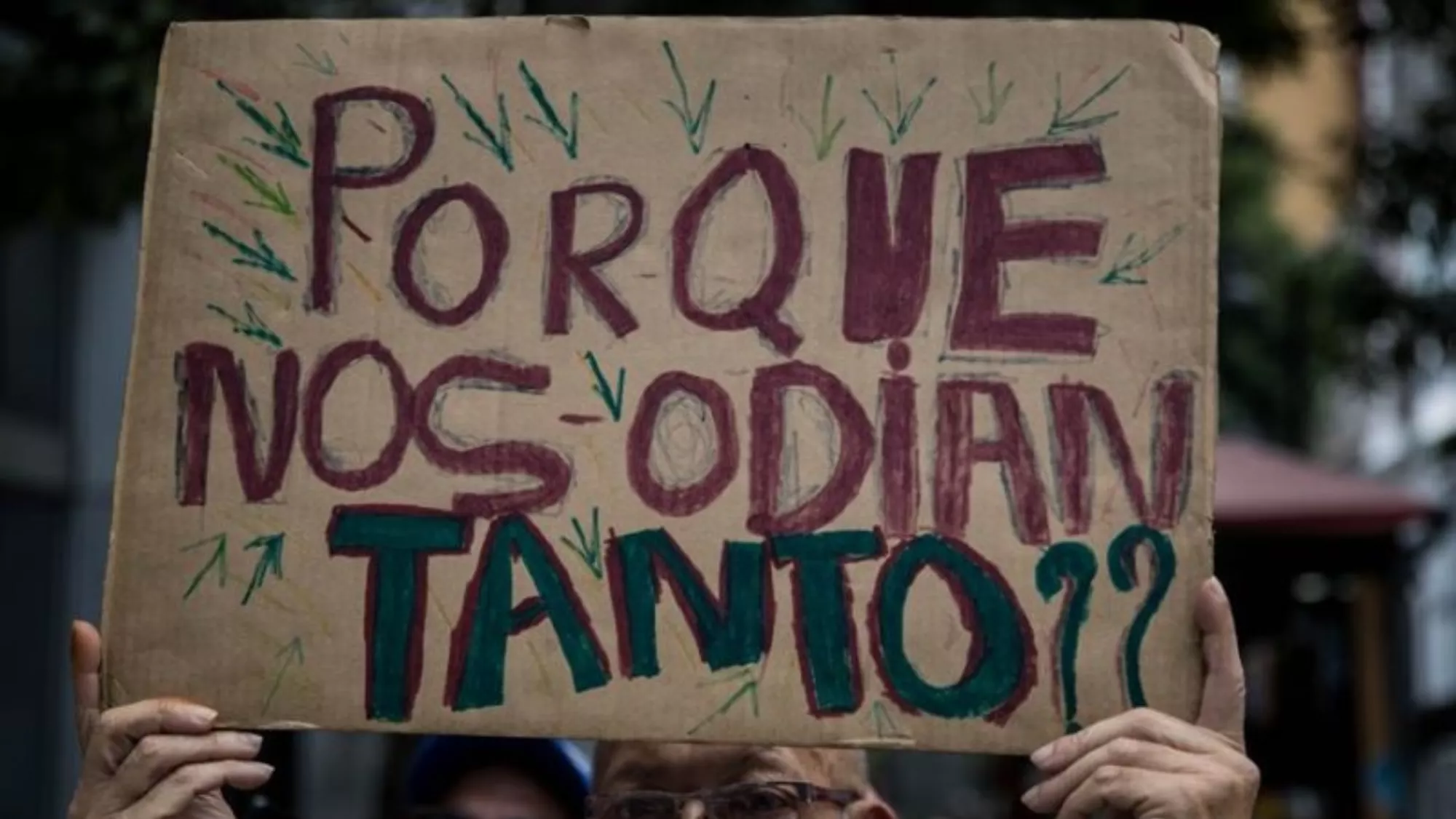 Imagen de archivo de personas LGBTI en una protesta contra los delitos de odio / EFE