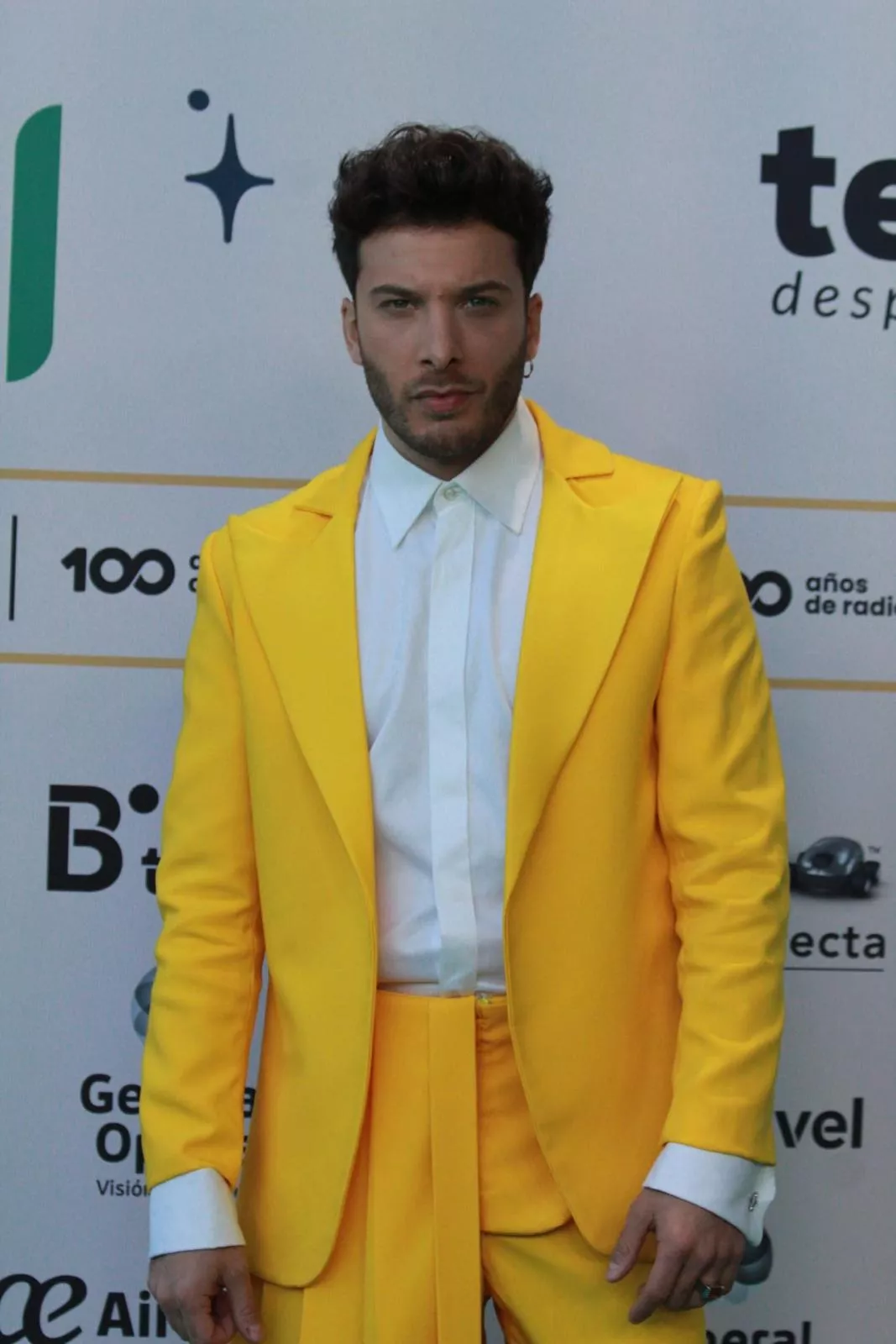 El cantante y presentador de la gala, Blas Cantó./ ÁLVARO OLIVER