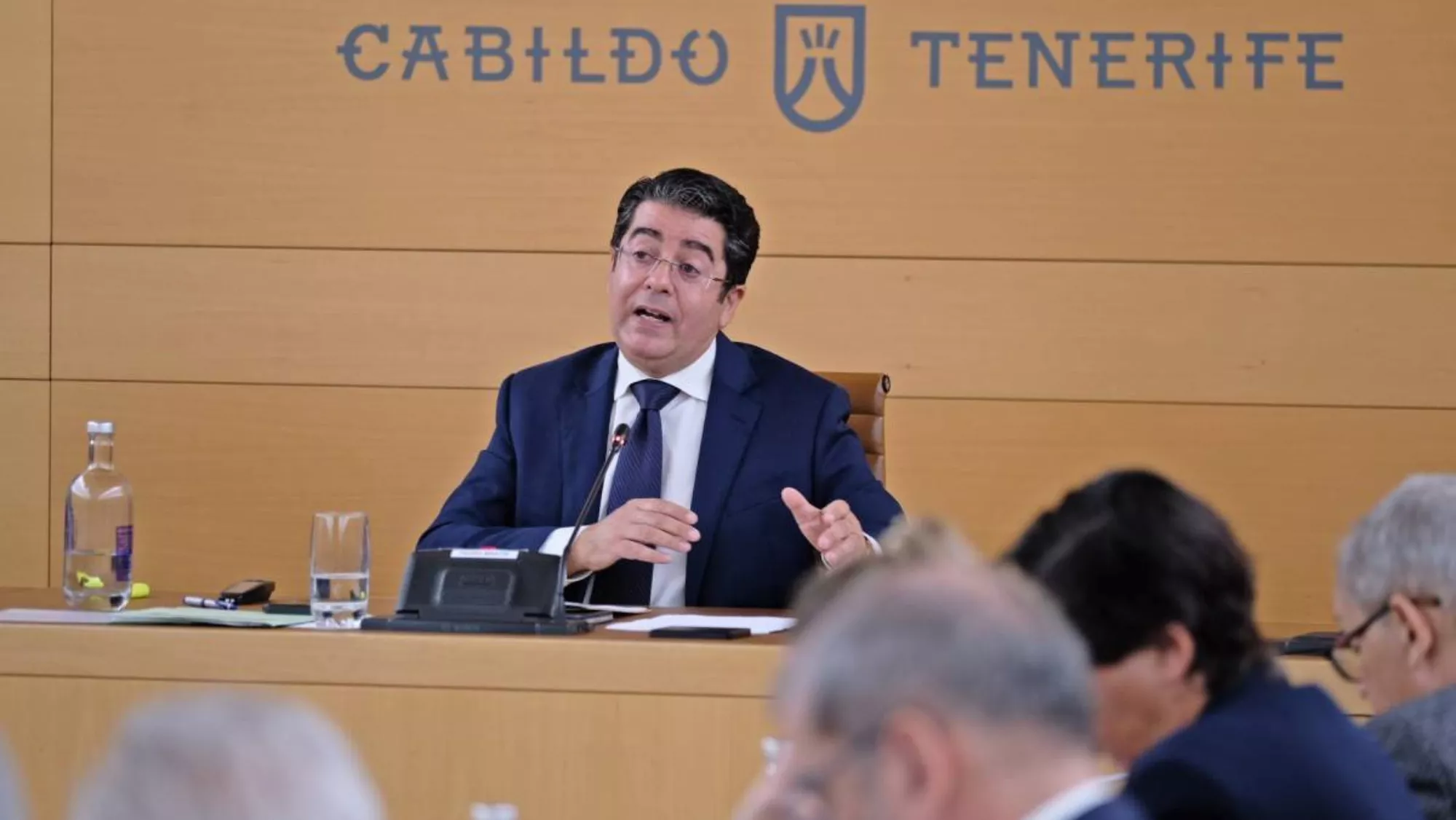 Imagen de Pedro Martín en el Pleno del Cabildo de Tenerife / PSOE