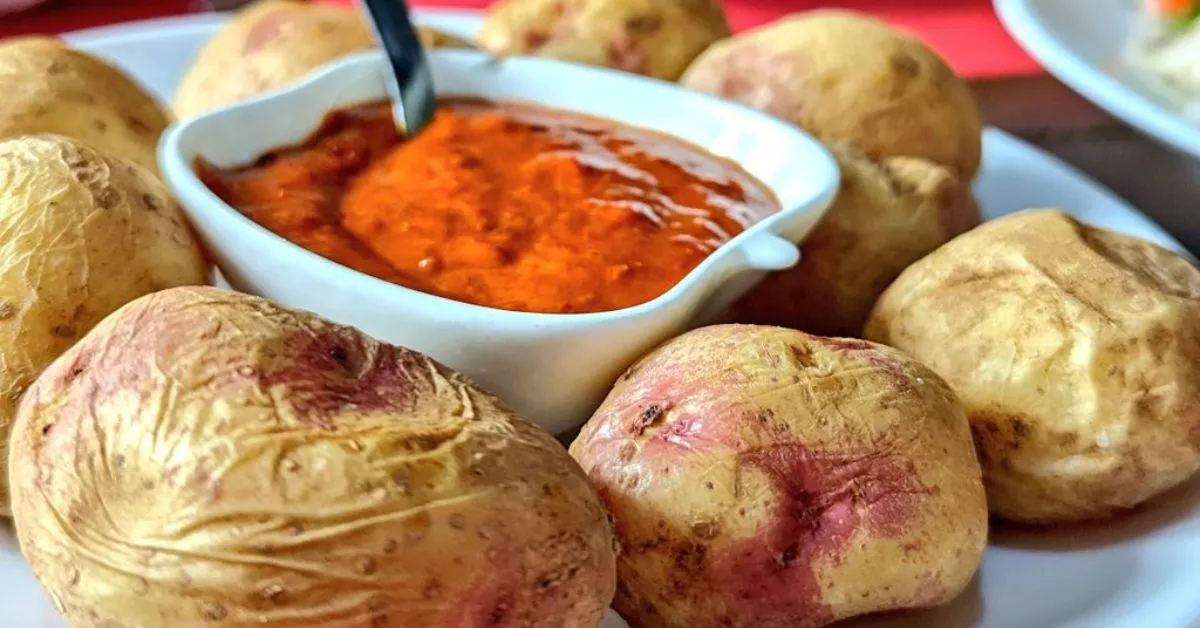 Las papas arrugadas con mojo / AH. 