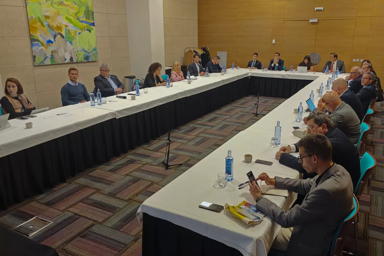 Reunión de la Mesa de la Energía de la Eólica Marina de Canarias. / GOBIERNO DE CANARIAS