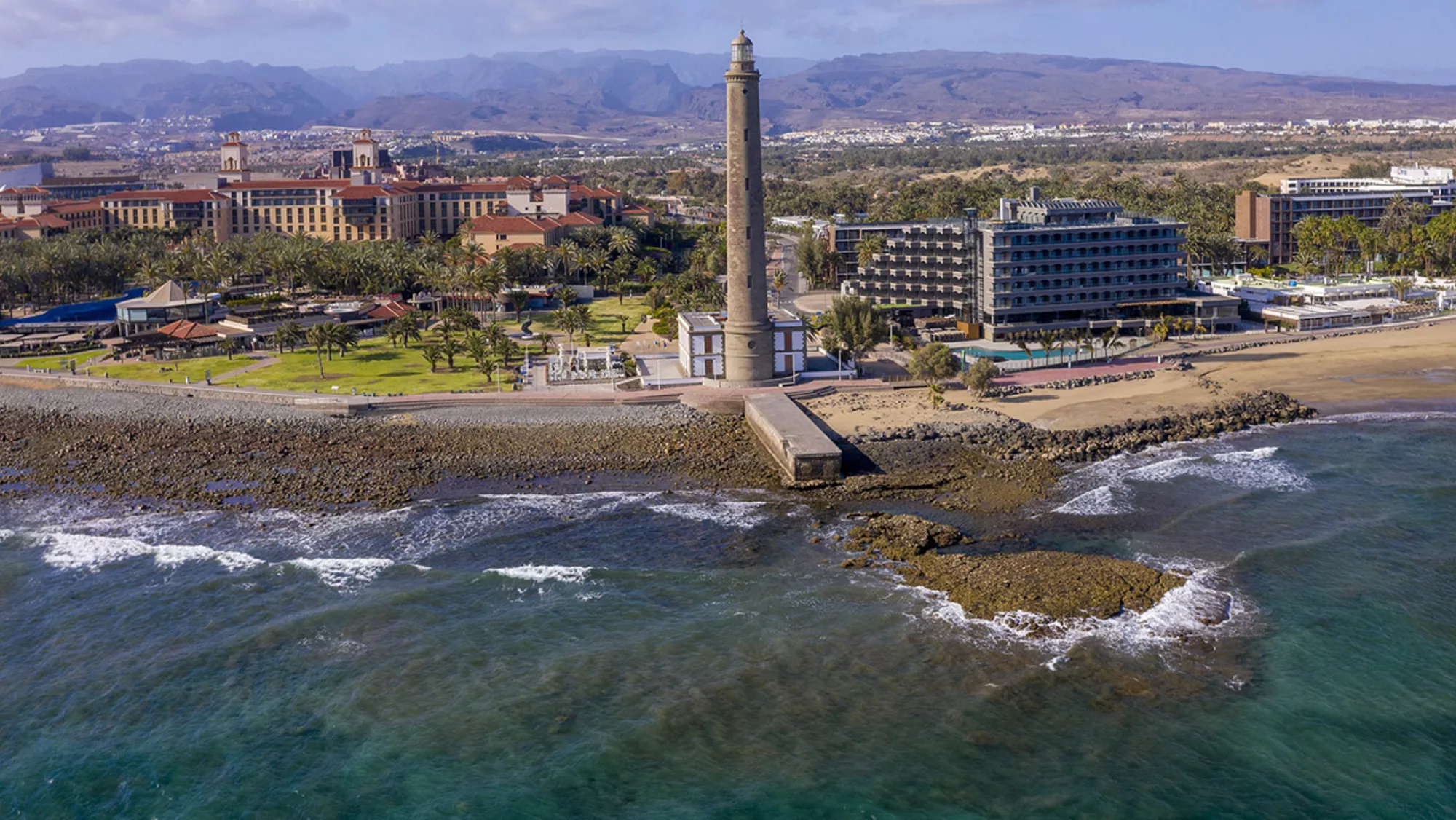 Muere ahogada una mujer en el mar junto al Faro de Maspalomas. / CABILDO DE GRAN CANARIA