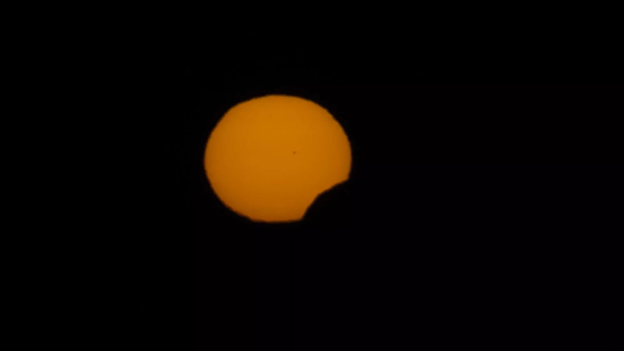 Fotograma del eclipse solar / Daniel López/ IAC