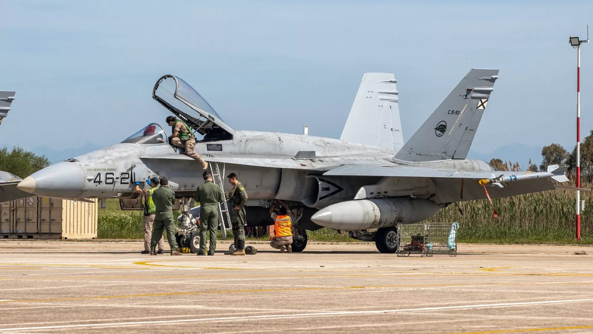 Despliegan los F 18 del Ala 46 en el ejercicio Iniochos 24 en Grecia / EJÉRCITO DEL AIRE