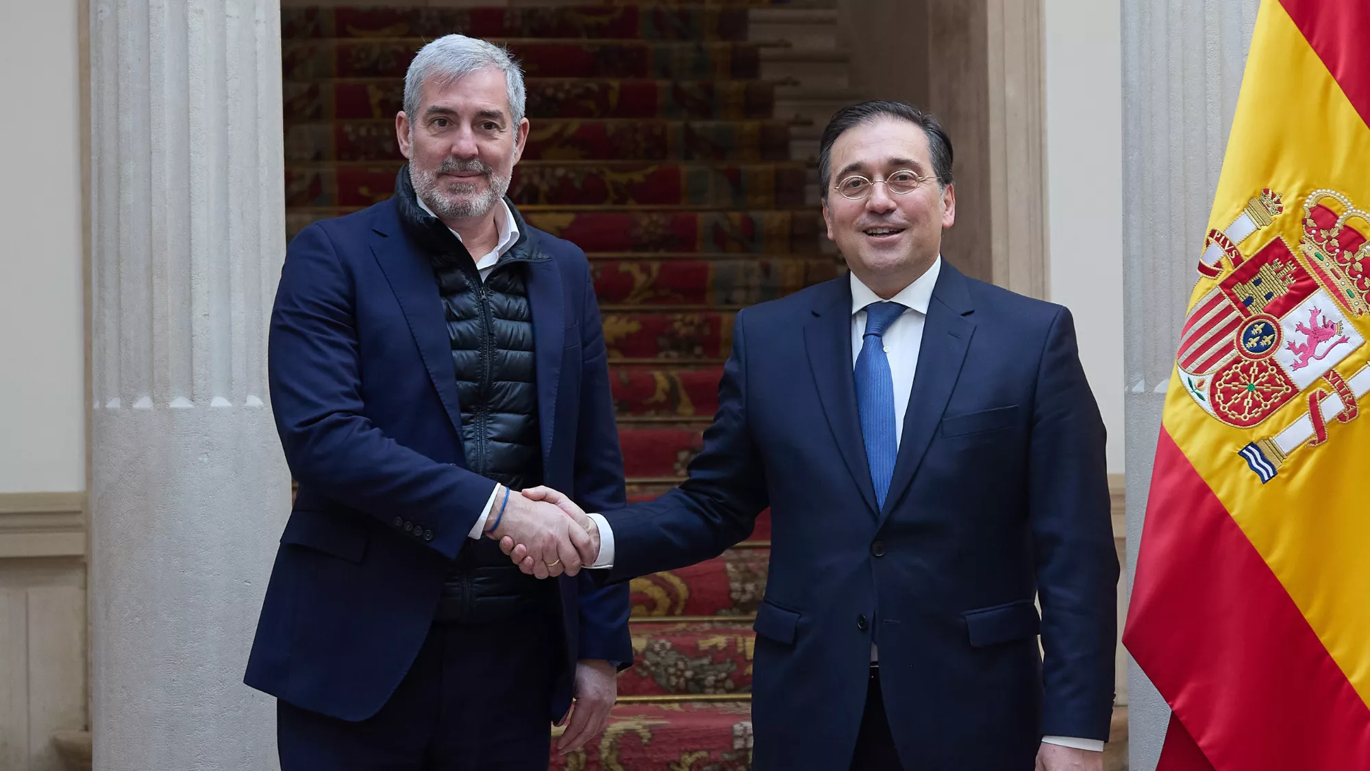 Fernando Clavijo junto al  Ministro de Asuntos Exteriores, José Manuel Albares / GOBIERNO DE CANARIAS
