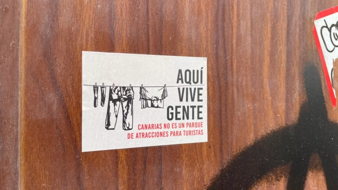 Pintadas contra el modelo turístico de Canarias / ATLÁNTICO HOY 