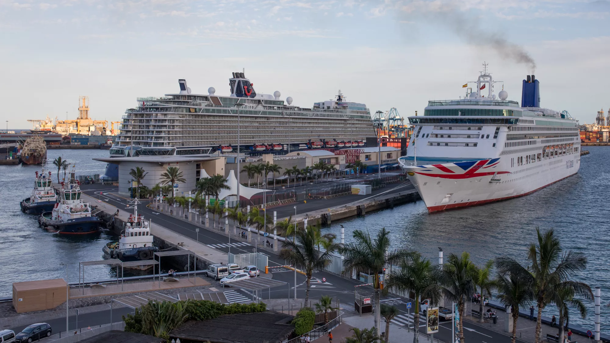El tráfico total del puerto de La Luz creció un 9,57% de enero a marzo en comparación con el año pasado / AUTORIDAD PORTUARIA DE LAS PALMAS