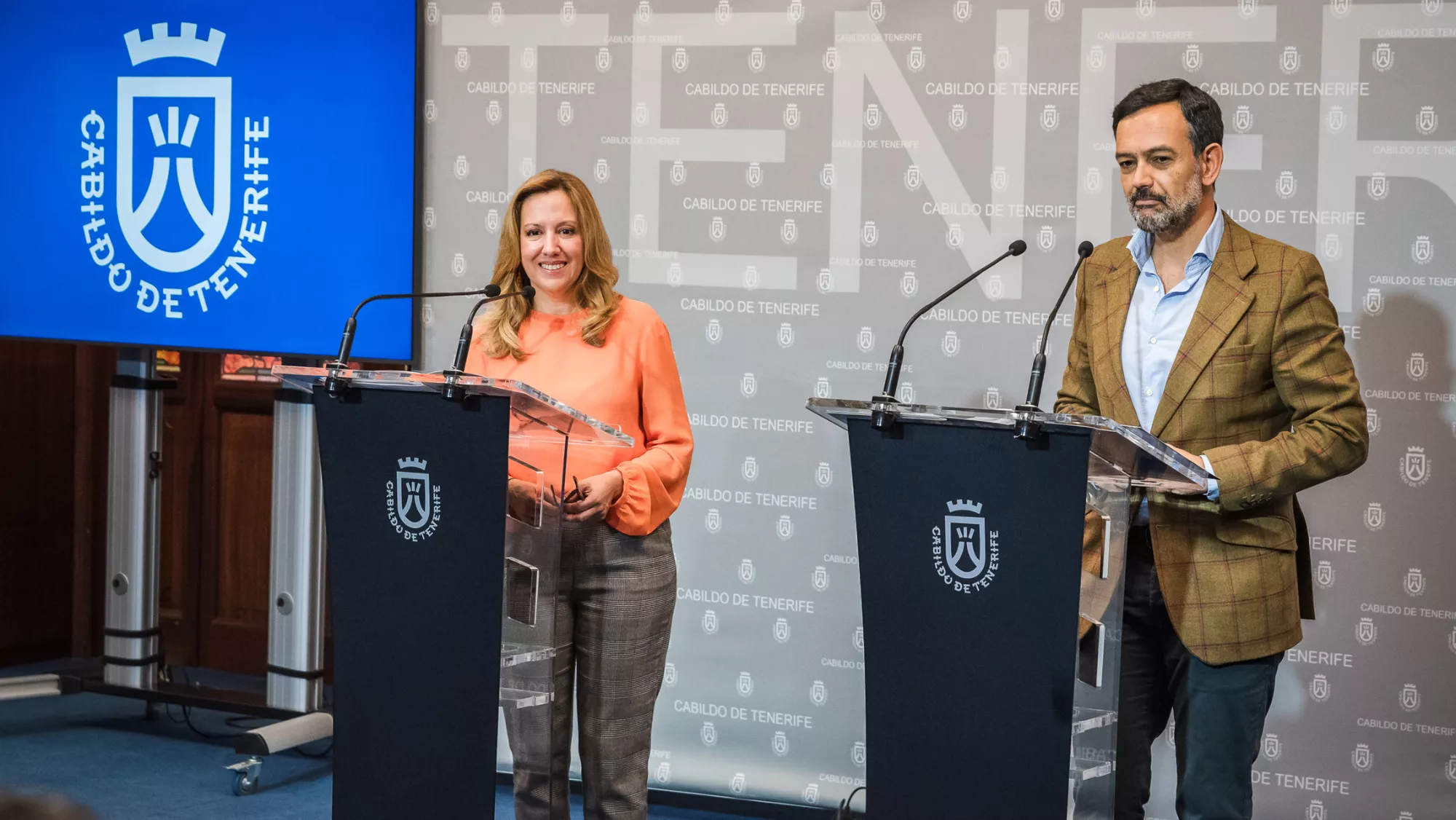 La presidenta del Cabildo de Tenerife, Rosa Dávila, y el vicepresidente, Lope Afonso./ CABILDO DE TENERIFE