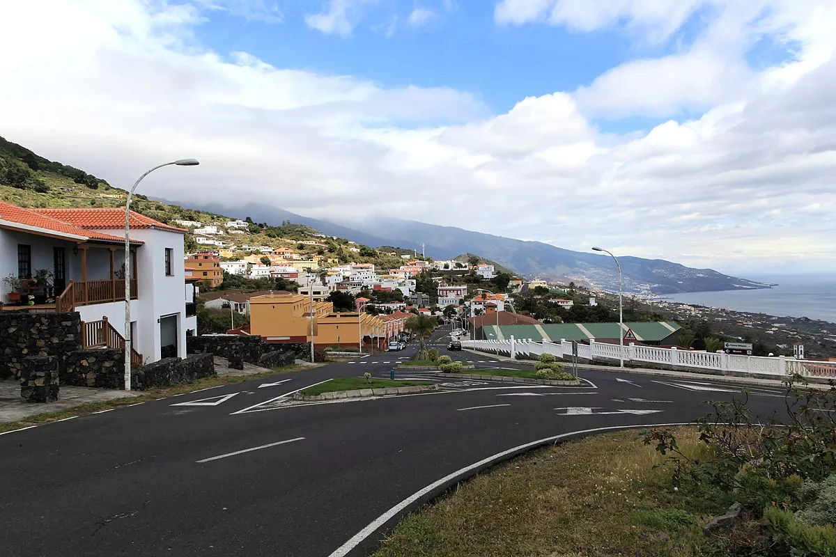 Una calle de Villa de Mazo, en La Palma. / IMAGEN DE LA RED