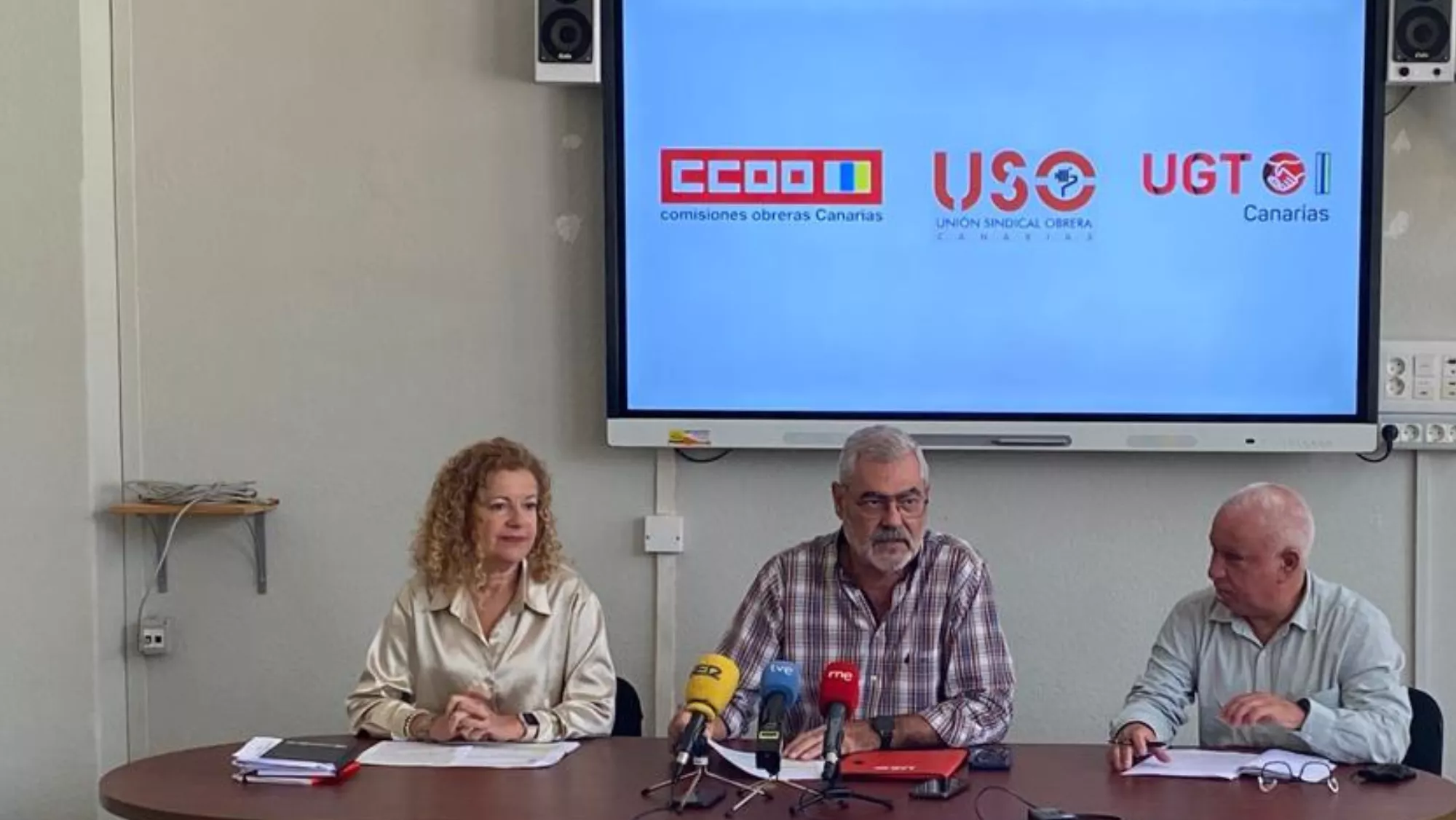 Carmen Marrero, Gonzalo Álvarez y Manuel Navarro. / ATLÁNTICO HOY - ALBA MARICHAL