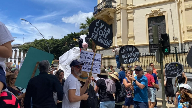 Imágenes de la manifestación del 20 de abril / ATLÁNTICO HOY - IRENE CARTAYA
