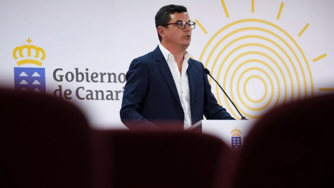 Pablo Rodríguez tras la reunión / EFE - ÁNGEL MEDINA G.