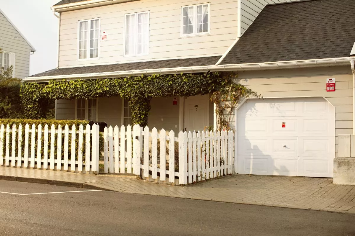  Segunda residencia de una familia./ SECURITAS DIRECT 