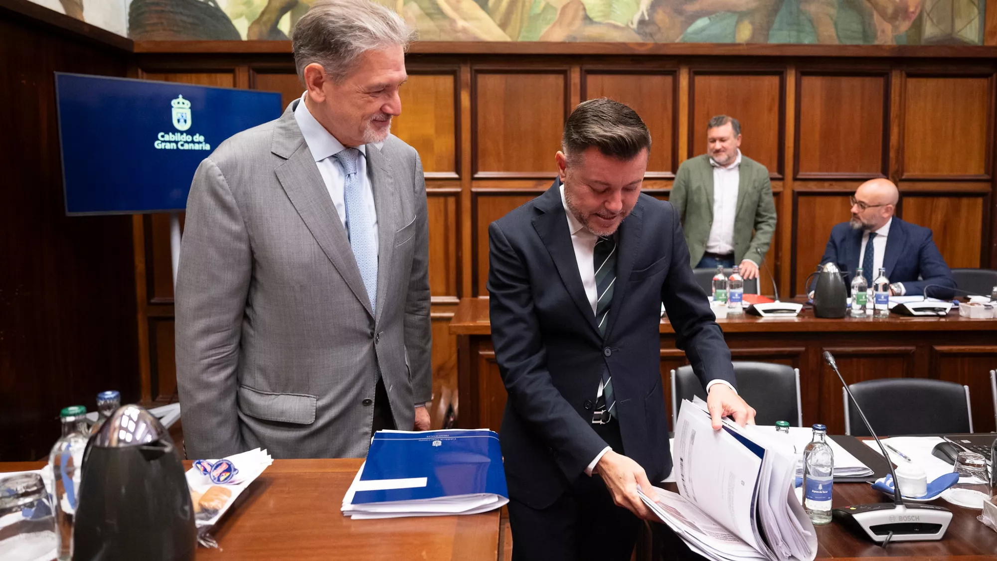 Teodoro sosa junto al consejero de Hacienda / CABILDO DE GRAN CANARIA