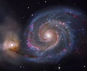 La galaxia satélite NGC5195./ 