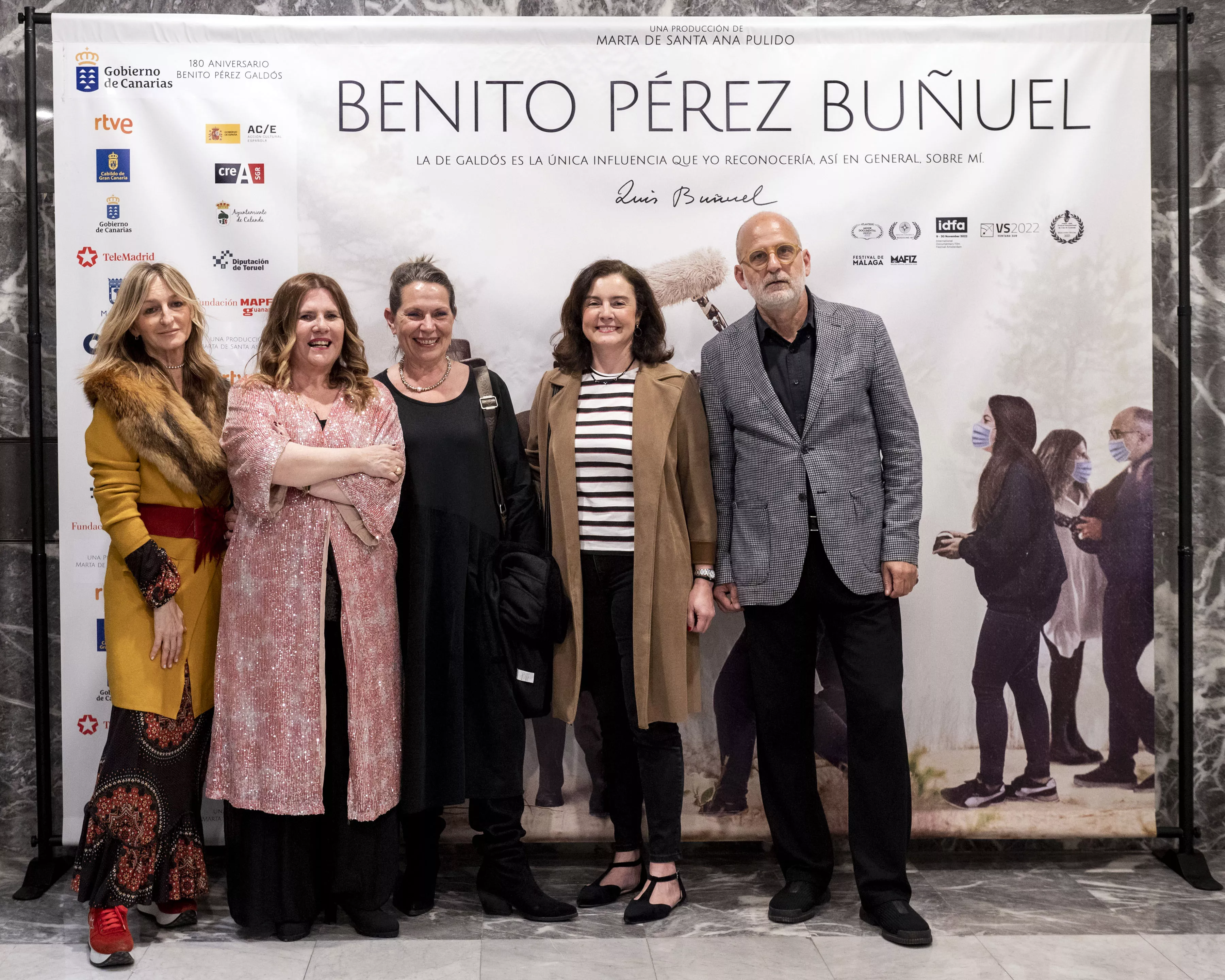 En la foto, de izquierda a derecha, Asunción González, Marta de Santa Ana, Charo Urdin, Ana de Miguel (directora general de Relaciones Institucionales y Proyectos Estratégicos de Alcaldía del Ayuntamiento de Madrid) y Luis Roca.  